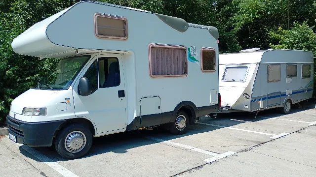 Autorulotă Fiat Ducato Knaus Trevallear 1,6 TD 2001 6 loc – fotografia 3 din 8