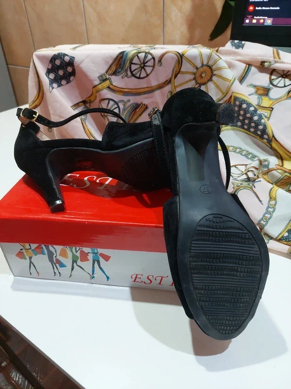 Sandale elegante negre cu barete Est'Int – fotografia 2 din 6
