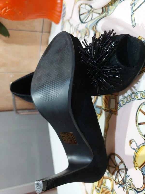 Pantofi Eleganți Habbibi Negri cu Mărgele – fotografia 2 din 5