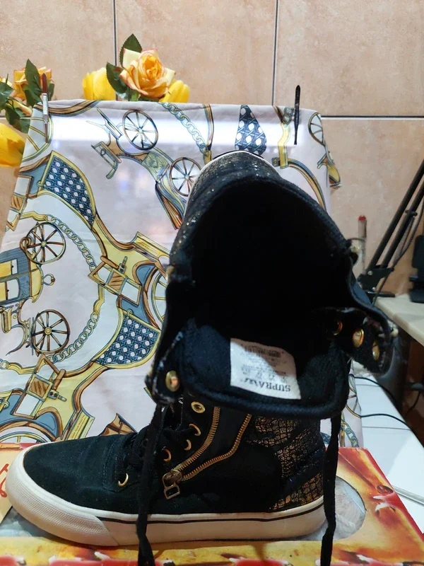 Adidași / Teniși înalți SUPRA Cuttler High-Top Damă – fotografia 3 din 8