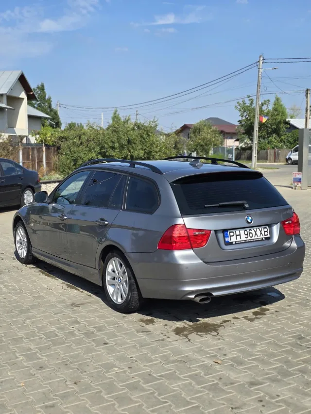 vand bmw seria 3 e91 2.0 diesel – fotografia 4 din 8