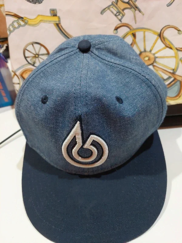 Șapcă H&M originală / Model Snapback – BRAILA, Brăila