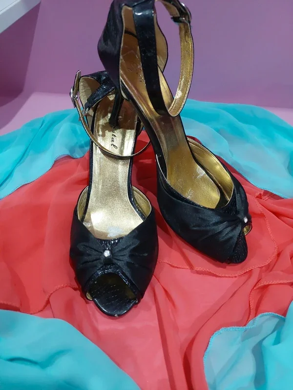 Sandale negre elegante de ocazie Crystal – BRAILA, Brăila