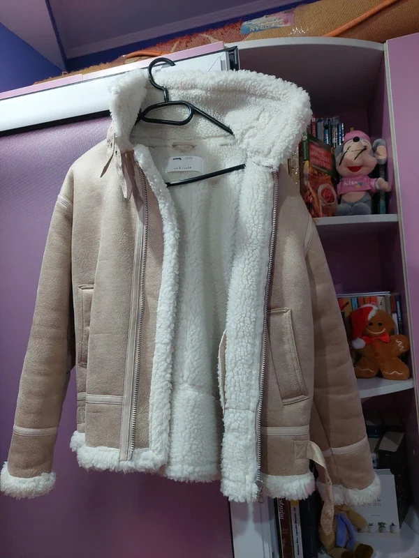 Jachetă cu blană sintetică Sinsay – fotografia 3 din 3