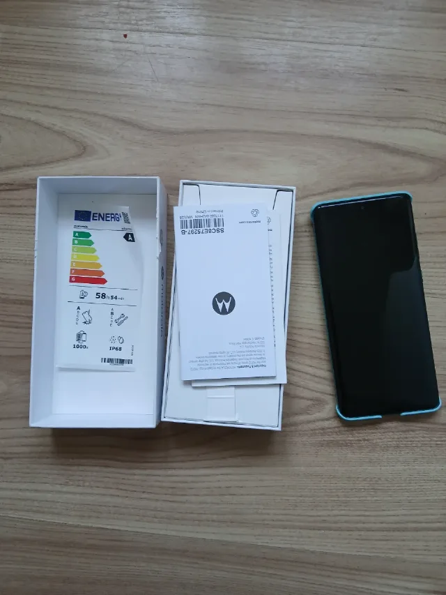 vand Motorola Edge 60 fusion – fotografia 3 din 3