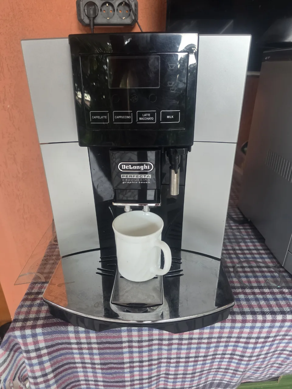 Espressor de cafea automat Delonghi Perfecta – București, București