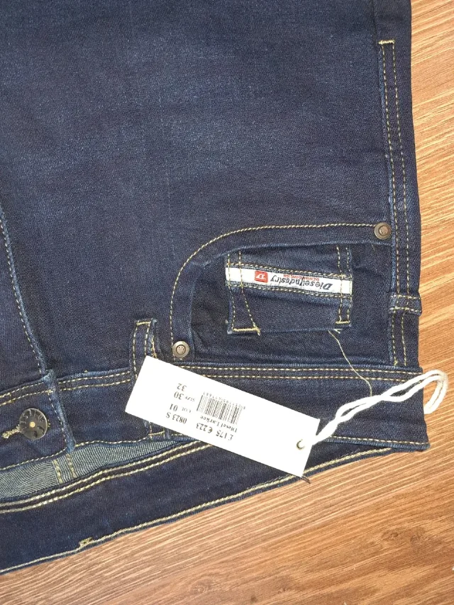 W30 Diesel Jeans Slim Fit For Men – fotografia 2 din 5