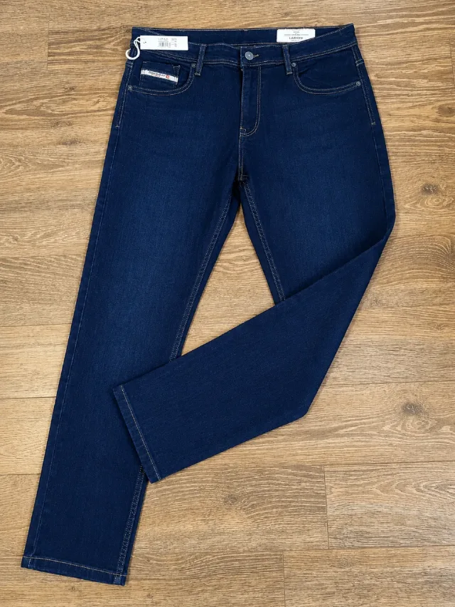W36 Diesel Jeans Slim Fit For Men – Sector 3, București