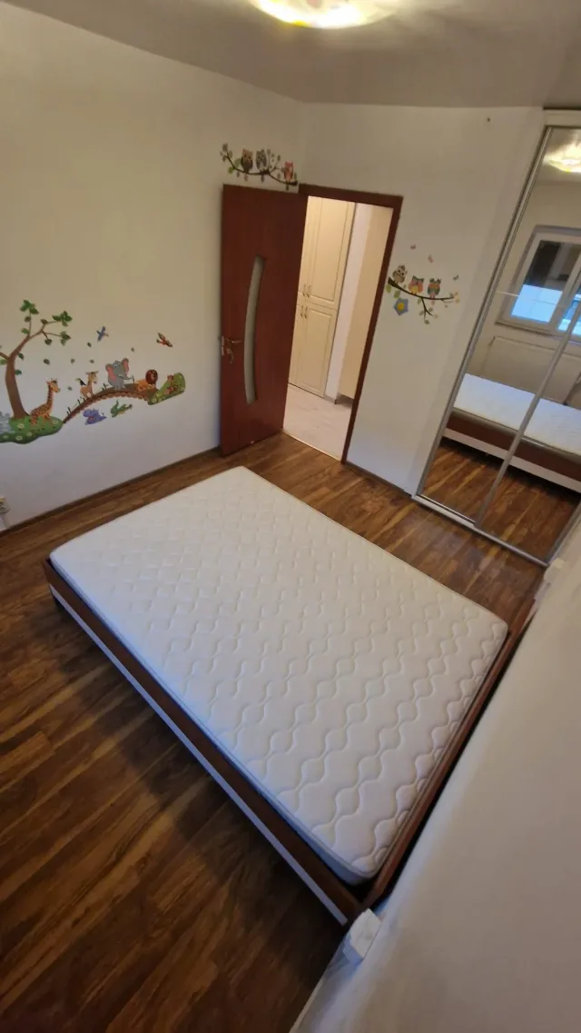 Vând apartament 3 camere, decomandat, in Galata 1 (str.Vamasoaia), Iasi, doua băi, mobilat/utilat, liber – fotografia 6 din 8