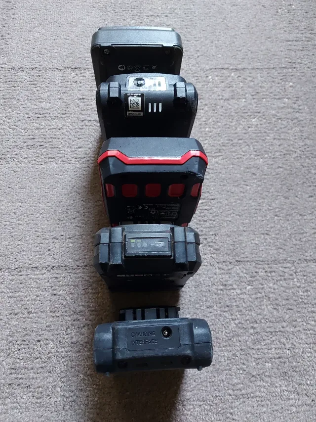 vînd acumulatori autofiletantă – fotografia 3 din 6