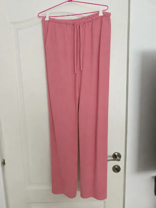 lot pantaloni impecabili – fotografia 3 din 3