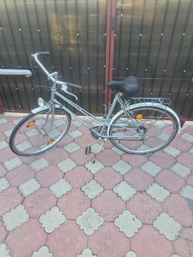 Bicicleta dama vintage Bavaria 28 inch – fotografia 1 din 6