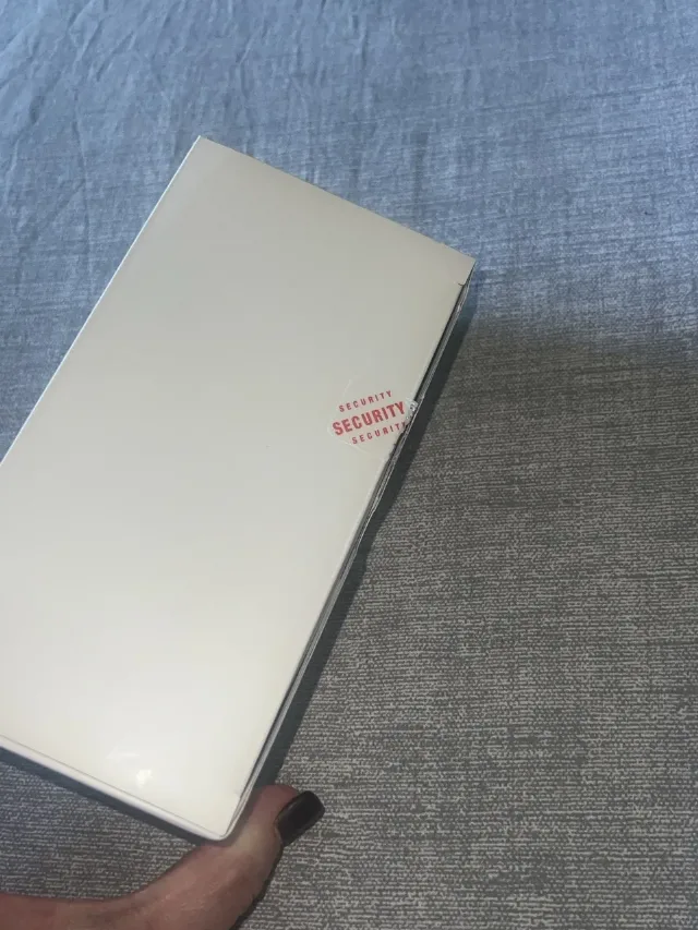 Telefon TCL 501 nou – fotografia 2 din 8