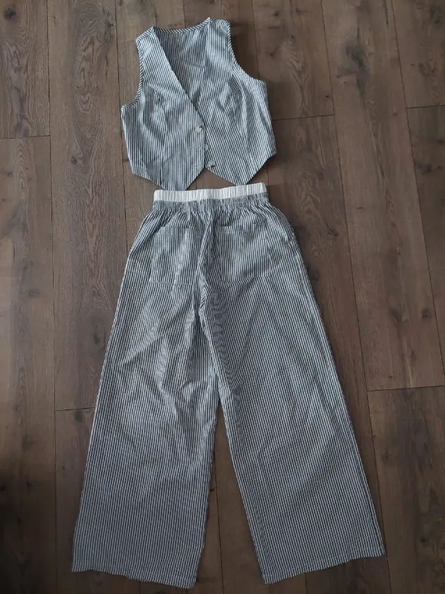 costum damă, purtat – Slatina, Olt