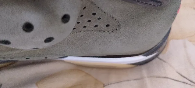 Jordan 6 Travis Scott, originali! – fotografia 8 din 8