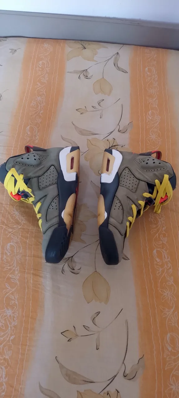 Jordan 6 Travis Scott, originali! – fotografia 3 din 8