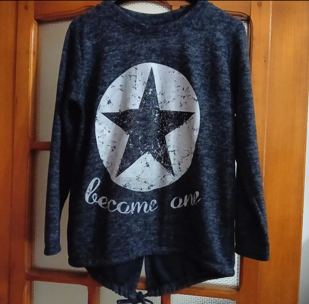 Bluză damă M / 38 | Imprimeu Stea „Become One” – Constanța, Constanța