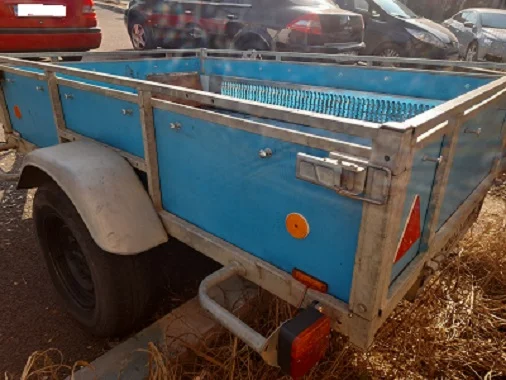 Remorca 750 kg, basculabila, inmatriculata, perfecta stare – fotografia 2 din 4