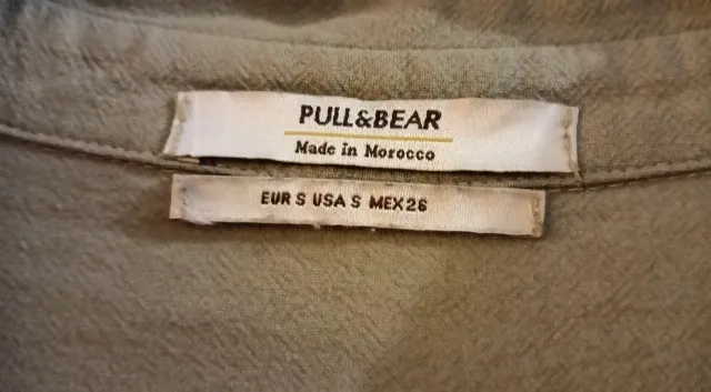 Cămașă damă Pull&Bear tip jachetă / overshirt bej-khaki, mărimea S – fotografia 3 din 4
