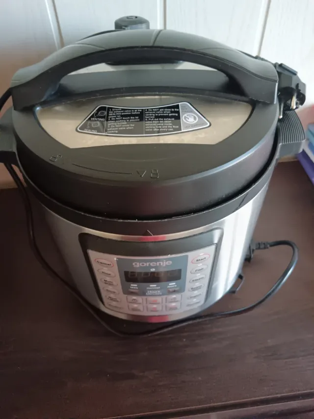 Multicooker Gorenje pentru mese sănătoase – fotografia 3 din 6