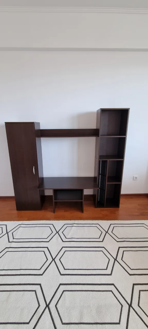 Vand mobilier living cu suport TV si biblioteca, utilizat – București, București