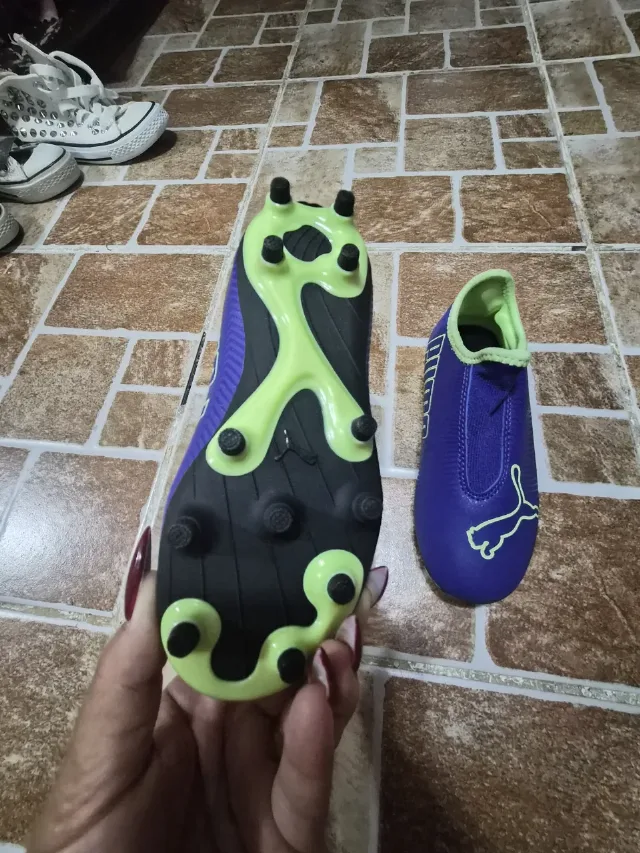crampoane copii Puma – fotografia 4 din 8