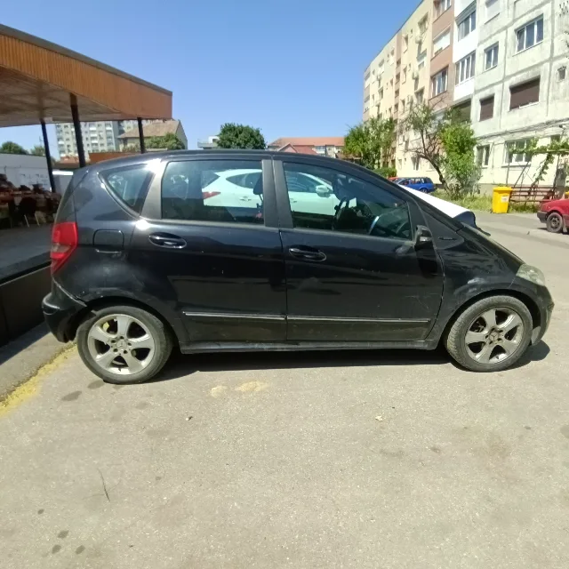 Mercedes Benz w169 – fotografia 5 din 8