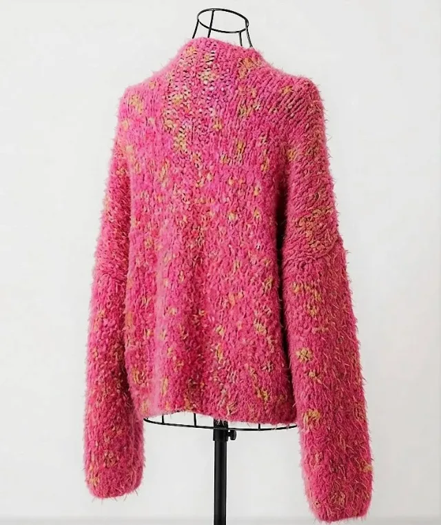 Cardigan deschis, fara nasturi, cu maneci bufante, lucrat manual din fir de mohair/alpaca gros - Fucsia/insertii mustar - M / L – fotografia 5 din 8