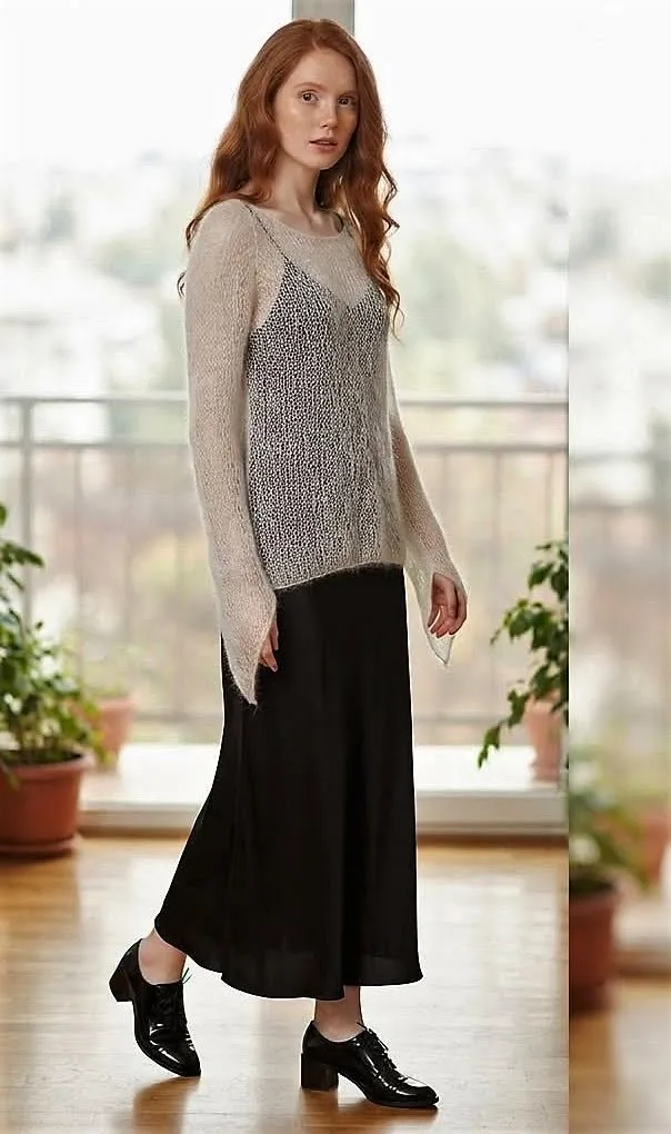 Bluzita fina, vaporoasa - handmade - mohair fin/lurex - Alb ivory - S /M – fotografia 2 din 7