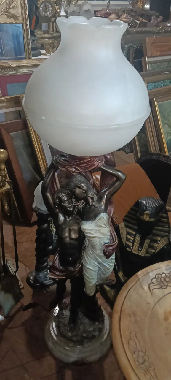 de vînzare multe vechituri antichități foarte multe – fotografia 6 din 8