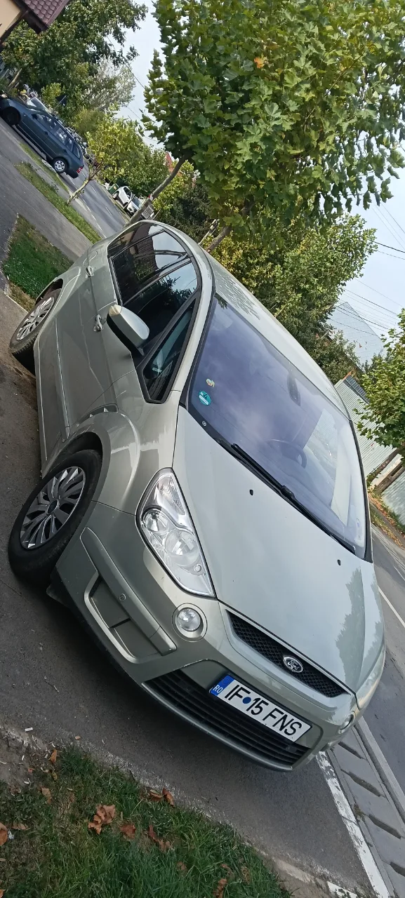Ford s max 2010 3800 euro – fotografia 3 din 3
