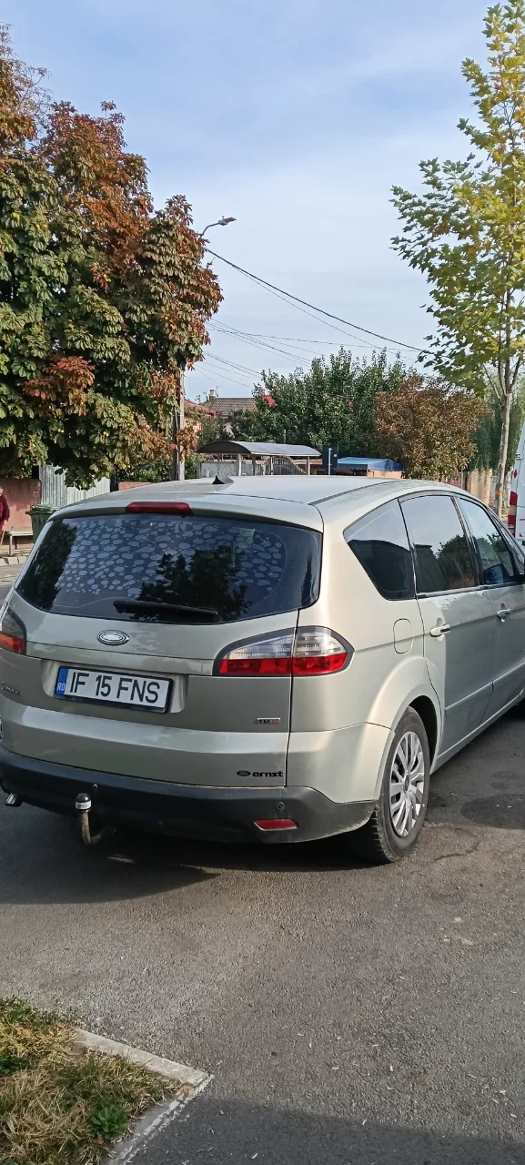 Ford s max 2010 3800 euro – fotografia 2 din 3