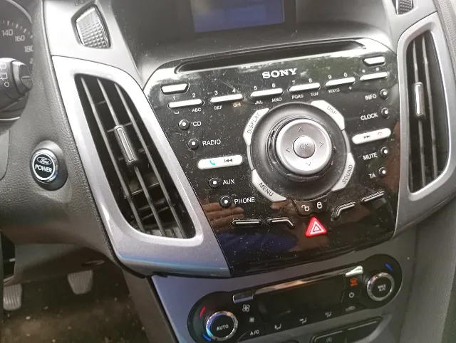 Ford focus mk3 2013 – fotografia 6 din 8