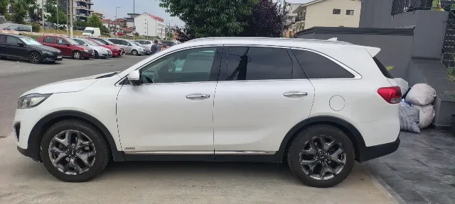 KIA Sorento Full Platinum 4x4 Trapa Automata Fără Adblue Nu Schimb Mercedes Renault Dacia Fiat Peugeot Skoda Citroen BMW audi Mazda Suzuki Toyota Peugeot  Ford Peugeot Seat Audi Volkswagen Opel Byd – fotografia 5 din 8