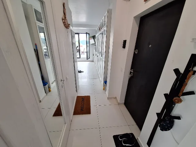 Apartament pentru un început de poveste – fotografia 2 din 8