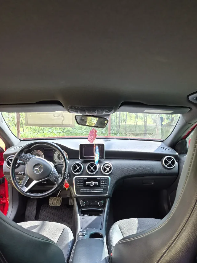 Mercedes A class – fotografia 4 din 8