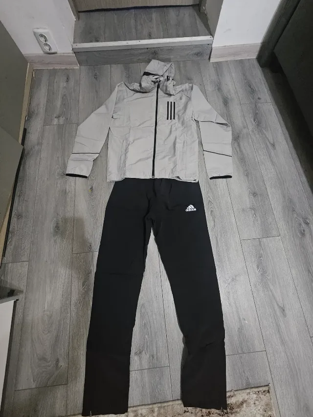 Trening Adidas Nou – fotografia 2 din 2