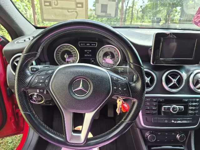 Mercedes A class – fotografia 3 din 8