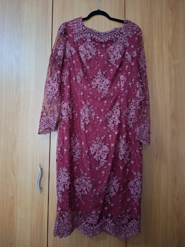 Rochie din dantelă – fotografia 1 din 3