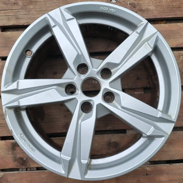 Jante aliaj 17 zoll originale Audi – fotografia 3 din 8