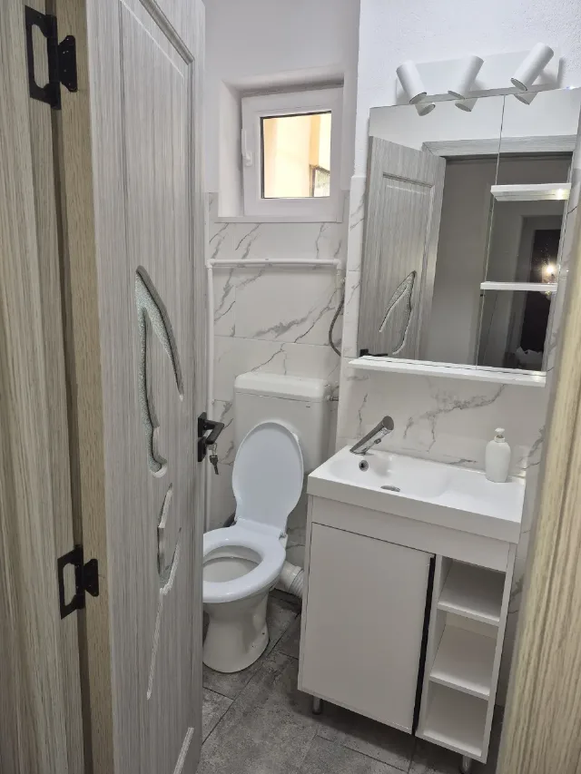 apartament etaj 1 – fotografia 6 din 8