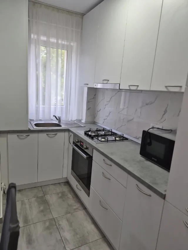 apartament etaj 1 – fotografia 3 din 8