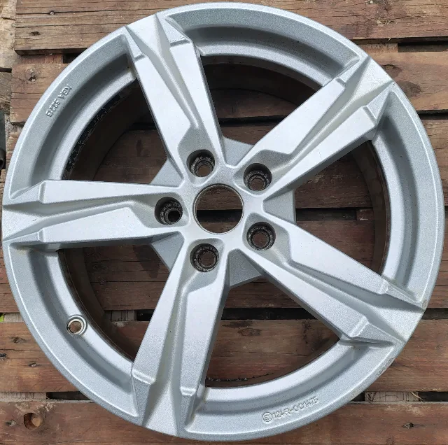 Jante aliaj 17 zoll originale Audi – fotografia 4 din 8