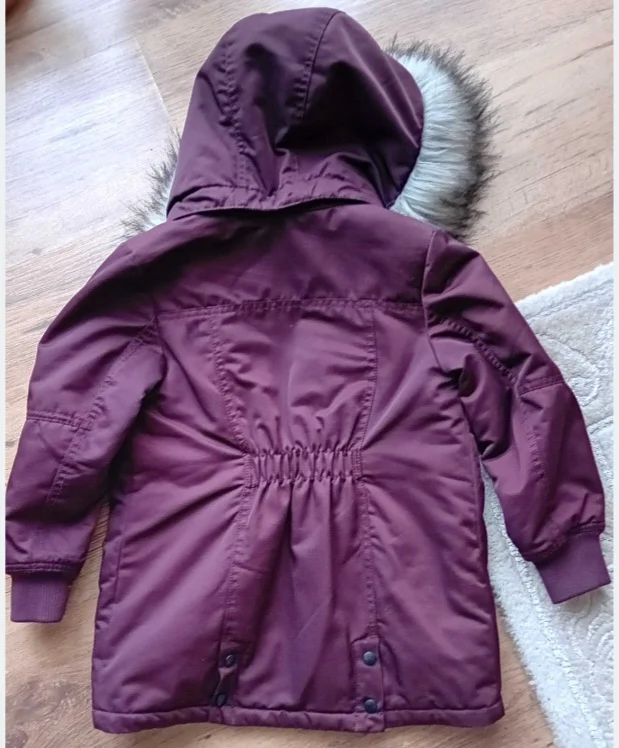 Geaca H&M pentru 6-7ani – fotografia 3 din 5