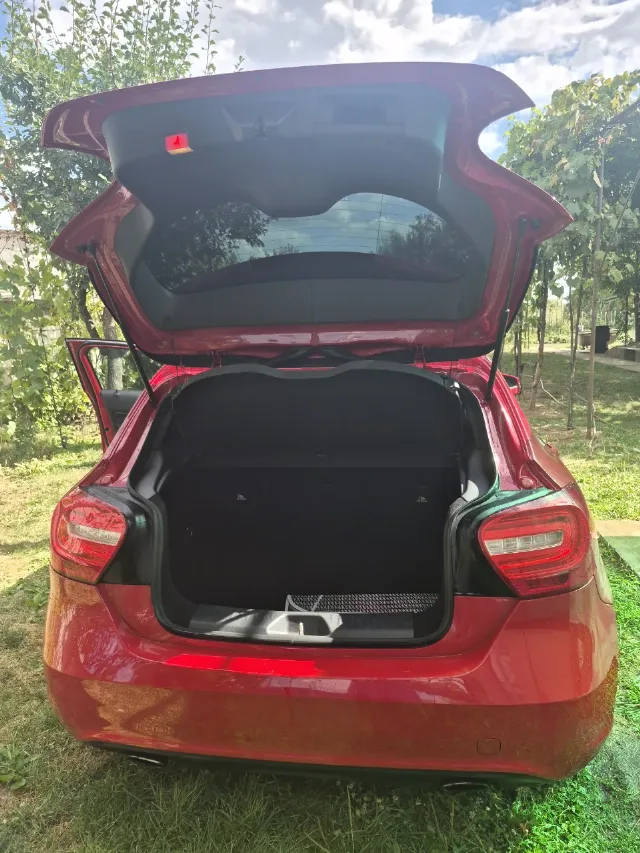 Mercedes A class – fotografia 7 din 8