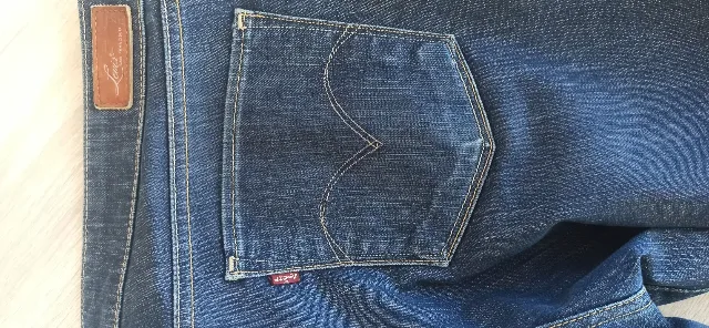 Blugi Levis mărime 32x34 – fotografia 2 din 3
