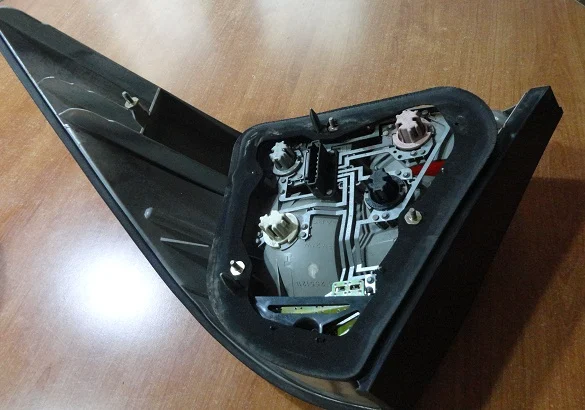 Set lampi stopuri spate Mercedes S 3200 – fotografia 5 din 5