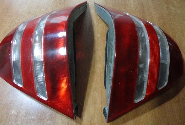 Set lampi stopuri spate Mercedes S 3200 – Craiova, Dolj