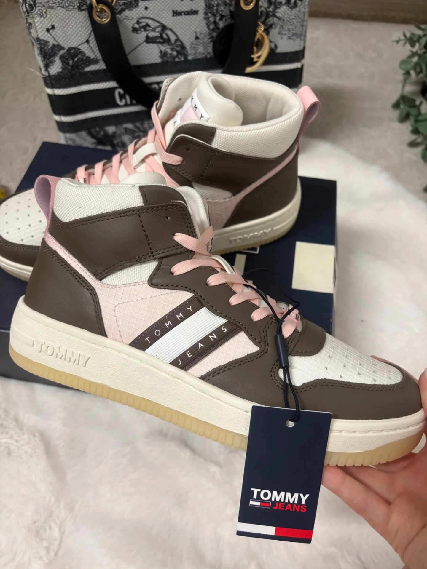 Adidasi tommy Jeans, noi marimea 38 – Timisoara, Timiș
