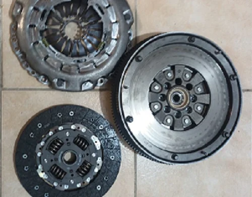 Kit ambreiaj Mercedes Sprinter 2.2,  1999-2006, marca LUK, nou – fotografia 2 din 2